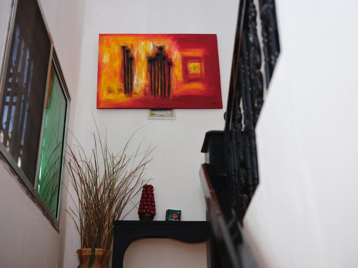 Pelican Residence Fajara ภายนอก รูปภาพ
