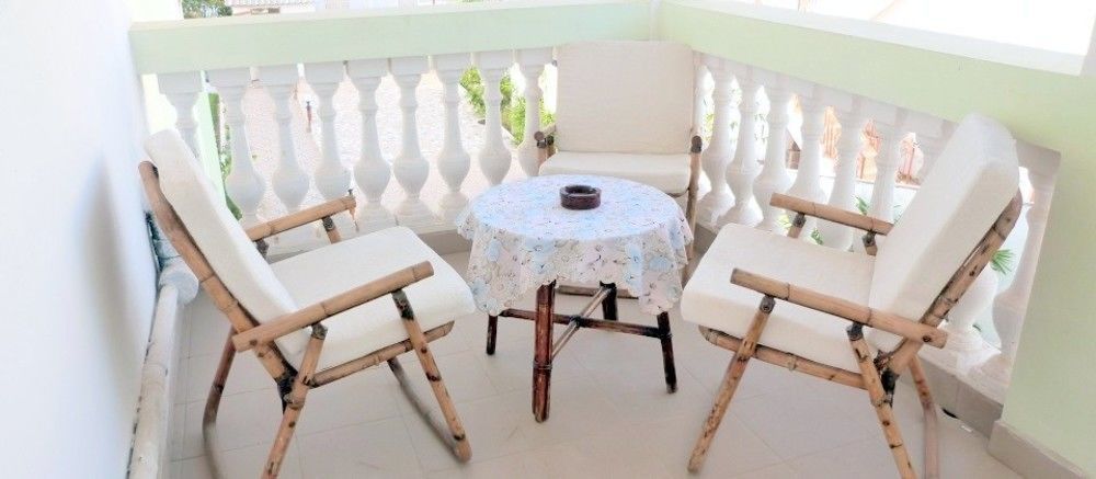 Pelican Residence Fajara ภายนอก รูปภาพ