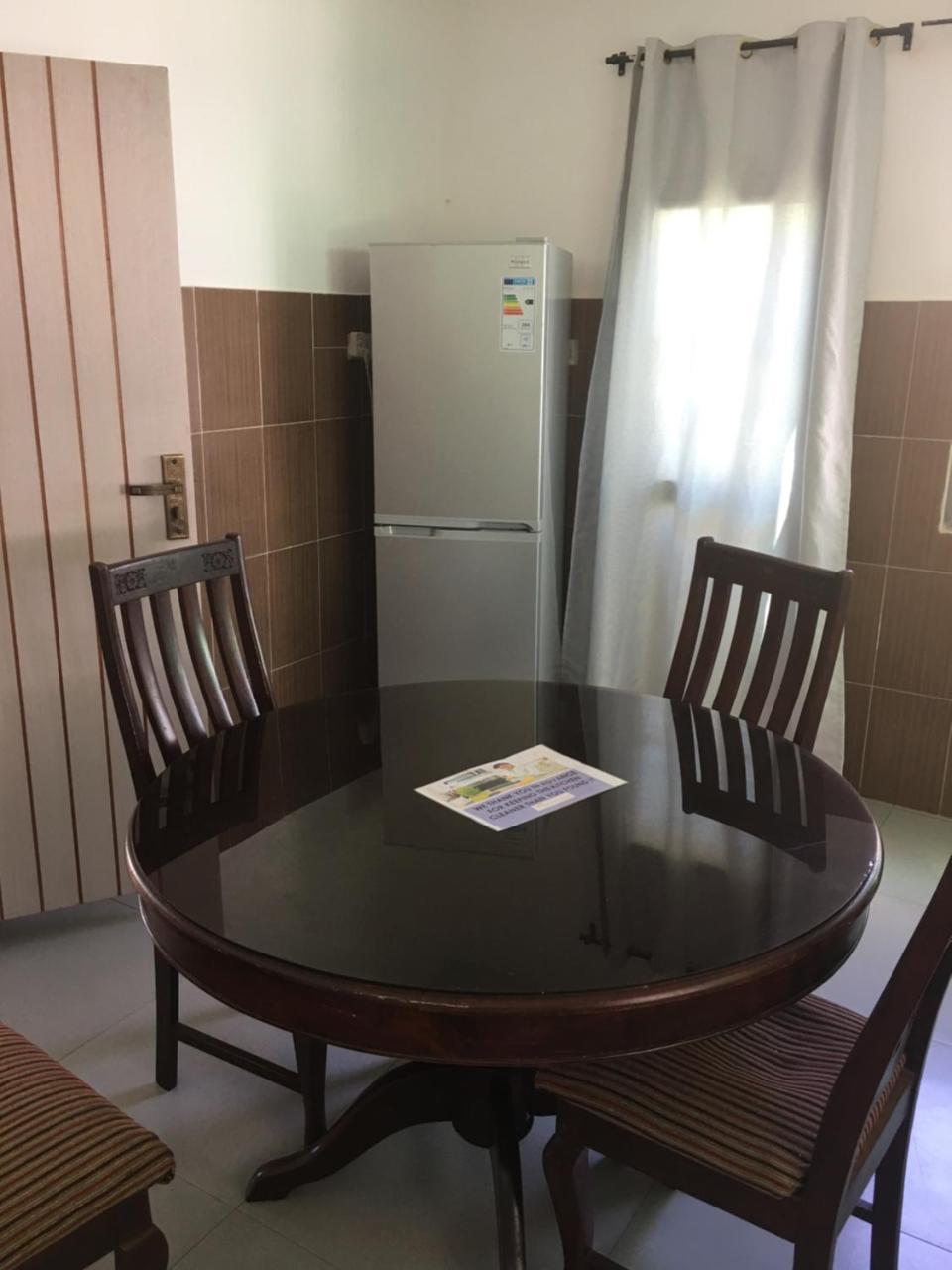 Pelican Residence Fajara ภายนอก รูปภาพ
